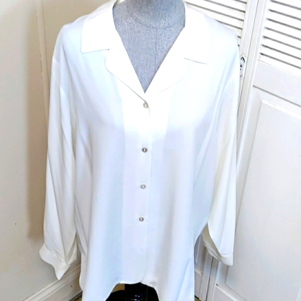 Liz Baker White Button-Front Blouse NWT